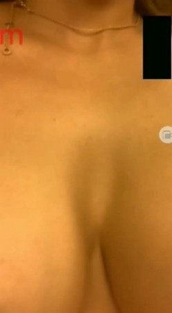 最新购买推女郎波神松果儿原创大尺度自录揉奶抠逼福利视频 截图10