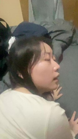 极品大奶少妇和男上司酒店露脸偷情 截图15