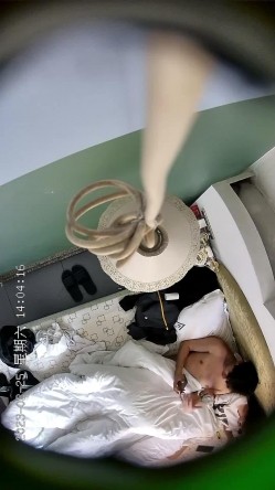 目前酒店偷拍到最漂亮的妹子之一，男生是校草，女生是校花 截图15