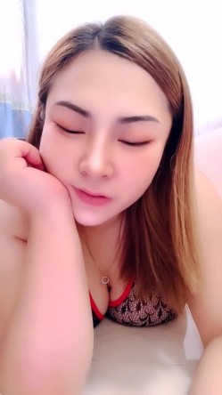 超淫荡肥坦大奶牛熟女『柚酱的小草莓』情趣道具自慰骚逼喷水奶子能拖地 截图3