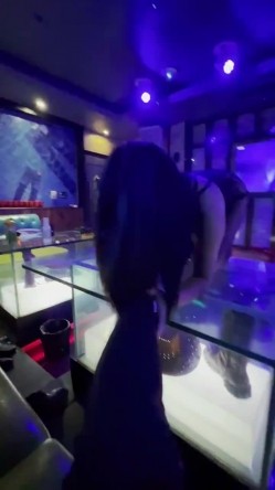 推特潮汕DOM绿帽调教大神【渡先生】私拍，各种羞辱M贱母狗，圣水口水毒龙吞精踩脸臭袜终极玩肏 截图10