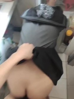 顶推重磅福利，大神高价自购海角万人追踪反差婊【胡九万（原小芳姐姐）】最全合集，性奴调教啪啪各种花样，秒懂下 截图9