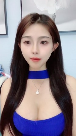 推荐！校花女神~美到过分~【模特优优】这个我先射了~！ 截图11