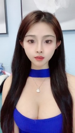 推荐！校花女神~美到过分~【模特优优】这个我先射了~！ 截图13