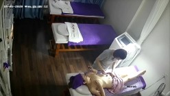新流出 ️【破解摄像头】 ️美容院高质量少妇小姐姐全身刮毛 截图11