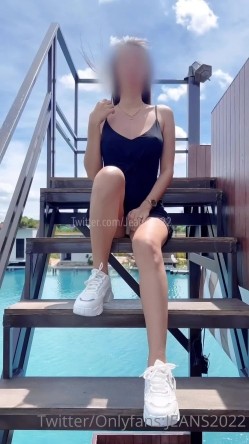 【唯美性爱】零零后泰国小只马反差纯欲小模特「jeans2022」「JAY」OF大尺度私拍，知名女网黄约炮肌肉猛男 截图7