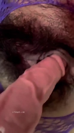 极品少妇【于掌柜】逼毛好长，性欲旺盛，好身材大长腿，道具自慰高潮，健身反差婊，熟女控不可错过 截图6