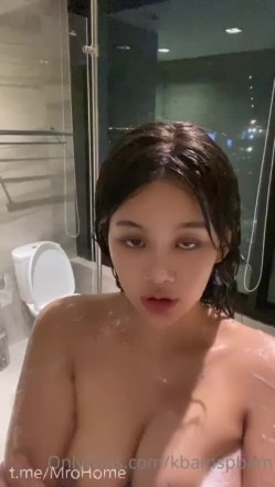 【极品稀缺 ️孕妇也疯狂】最新稀缺孕妇做爱私拍甄选 ️极品淫妻怀孕随便操 无套操浪穴 反正都怀孕了肆意内射骚穴 截图2
