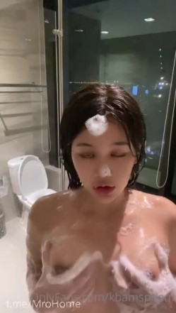 【极品稀缺 ️孕妇也疯狂】最新稀缺孕妇做爱私拍甄选 ️极品淫妻怀孕随便操 无套操浪穴 反正都怀孕了肆意内射骚穴 截图12