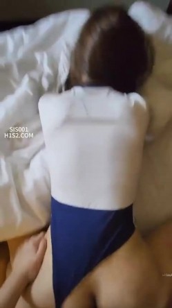 绝色170CM顶级模特儿身材的骚货人妻，瑜伽裤YYDS，易高潮体制 被操的痉挛浑身发抖打滚-场面壮观 截图12