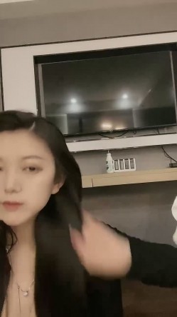 重磅！我的女神回来了~【奶球】无套内射~口爆~爽死了~！红极一时的女神回归，骚到爆炸~ 截图1