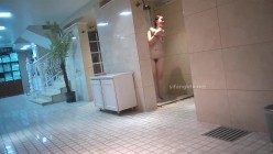 国内『温泉会所』贴脸偷拍沐浴更衣泳池戏水 超多美女良家少妇近距离接触 截图4