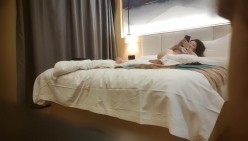 【流浪的交际花】，空姐，极品女神，良家，肤白如雪，舔穴高潮，全程笑颜如花极致性爱享受 截图8