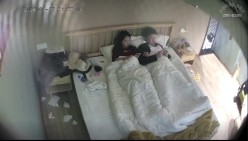 上帝视角 这么漂亮的女人 男人让她含了半个小时屌才开操 长腿黑丝怎么都玩不够 内射更是好享受 截图10