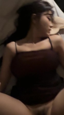 【前男友泄露】青岛G杯露脸巨乳女大学生，与男友自拍性爱视频流出 截图12