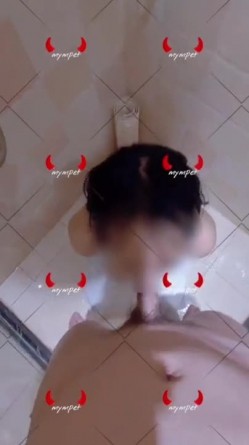 极品颜值女神【mympet】最新露出 啪啪福利，你眼中高高在上的女神在富人眼中只是一只母狗精盆！ 截图14
