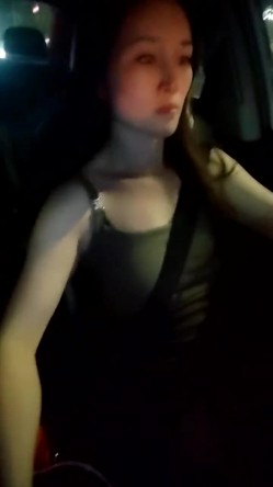 御姐女神！滴滴女司机~【微微落幕】网约车拉客生意不好粉丝扫码照顾生意 截图1