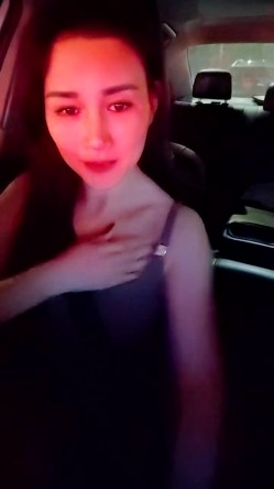 御姐女神！滴滴女司机~【微微落幕】网约车拉客生意不好粉丝扫码照顾生意 截图13