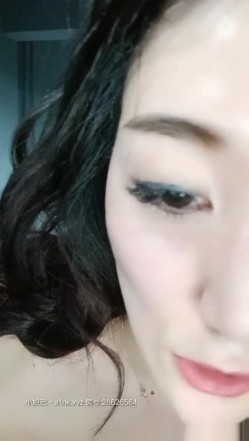 疫情之下，舞蹈培训班老师经济紧张，【舞蹈老师】专业人士就是不一样，裸舞一招一式尽是风情，风骚自慰淫水溢出粉穴 截图7