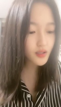极品大奶美女，【大奶婉婉】，比碗还大的美乳，胸型一等一的好，跟男友无套内射，撸管必备佳品 截图8