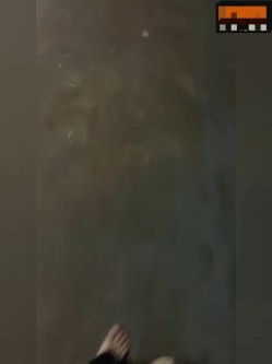 最新瓜 ️邵S阳大汉悦中心地下停车场两个屌丝男捡尸醉酒美女门事件 截图6