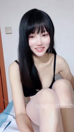 ️黑长直清秀学姐【少女学潮喷】跳蛋狂震 道具抽插潮喷 截图4