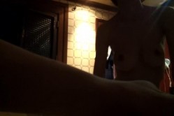 韩国美女自拍 女孩身材真好,搬开女孩的腿猛插 截图3