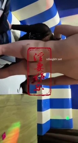 震撼流出，推特绿帽癖博主【淫妻作乐】私拍，找到相同癖好兄弟玩换妻游戏，大奶老婆送野男人肏无套开干 截图6