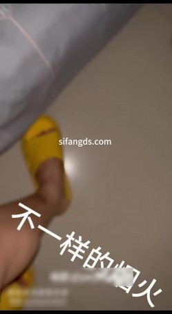 超强绿帽大神【不一样的烟火】把媳妇当成妓女，各种约单男，头一回目睹媳妇双屌入穴，精彩对话 截图7