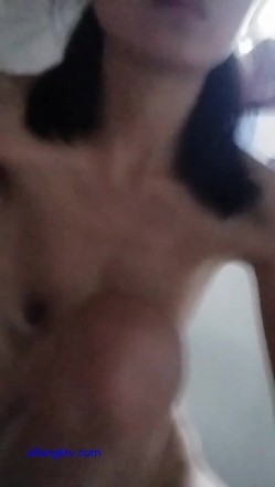 《果条果贷特别档》10个妹子逾期私密视频被曝光 还有几个颜值不错的少妇 截图3
