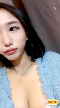 冉北北 短发气质美女 ️在线撩骚调情，厚厚的武装在狼友的强烈要求下扒拉扒拉全给脱光啦 ️人美奶子美！真是太诱惑啦！！ 截图5