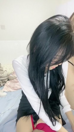 【掌管性感的神】新人校花！超漂亮~裸舞~掰穴自慰~狂撸! 截图1