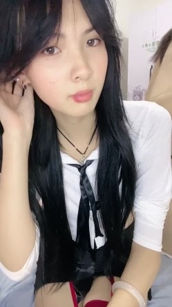 【掌管性感的神】新人校花！超漂亮~裸舞~掰穴自慰~狂撸! 截图3