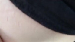 小哥和身材火爆的女友长途大巴最后一排啪啪玩车震 超刺激 截图13