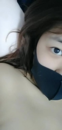 唯美小可爱露脸床上发骚，千层蝴蝶逼看着很性感，AV棒自慰呻吟很温柔，精彩不要错过 截图8