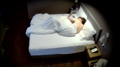 天眼酒店愉拍学院派JK堆堆袜女生整日裸睡勾引男朋友求操 截图11