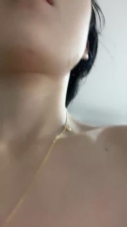 【极品御姐】【刀刃呀】合集二，奔放骚御姐每天赤裸大秀，舞蹈专业毕业，身材满分，抖音舞曲信手拈来 截图16