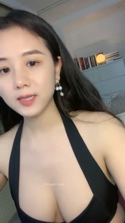 御姐下海！超级漂亮~【魔鬼baby】，风韵动人，双目含情，喜欢这一款的不要错过，身材也是极品 截图15