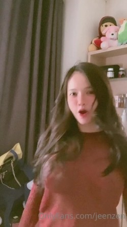明星颜值，极品巨乳肥臀女神【jeenzen】，被金主包养，日常各种性爱，全程无尿点 截图3