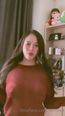 明星颜值，极品巨乳肥臀女神【jeenzen】，被金主包养，日常各种性爱，全程无尿点 截图4