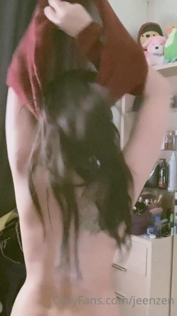 明星颜值，极品巨乳肥臀女神【jeenzen】，被金主包养，日常各种性爱，全程无尿点 截图7