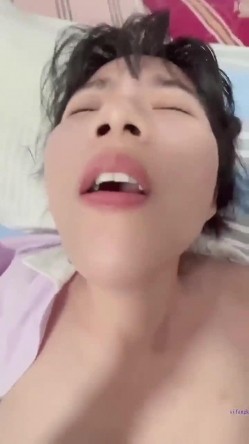 高端泄密流出 ️极品眼镜反差婊人妻少妇马老师与老公性爱视图私底下是那么的淫骚 截图11