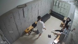 舞蹈班《监控破解》偷拍多位美女学员后台换衣服 截图4