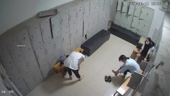 舞蹈班《监控破解》偷拍多位美女学员后台换衣服 截图8