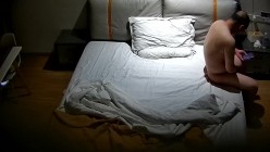 最新流出酒店摄像头高清偷拍 光头领导和年轻女下属开房激情舔逼口爆狗仔式后入 截图14