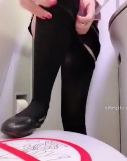 【真实空姐】各大航空美丽空姐不欲人知的真实反差 截图12