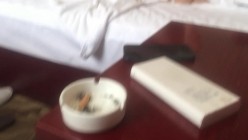 带淫妻找单男做爱 老公在旁边拍摄单男操自己老婆 淫水沾满J8 截图7