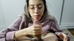 深喉女神，亚裔母狗【李露丝】露脸私拍，深喉口爆肛交啪啪野战，各式各样性爱自拍 截图14