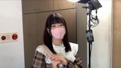 HMN-382 新人 パティシエでもAV女優になれますか？実はスイーツ嫌いだけどSEXは好き。中出し志願のめっちゃ素人娘が甘～いSEXしたくてデビュー 平野真衣 截图1