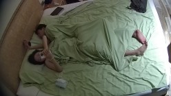 民宿酒店 很不错的大奶眼镜御姐 男友像个小奶狗 御姐皮肤白皙 有点肉肉的好好操 微胖才是极品 截图5